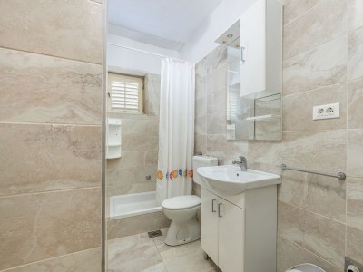 Apartment Two bedroom apartment with balcony Tučepi, Makarska A-22936-a - Outdoor photo 18