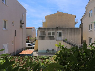 Apartment Two bedroom apartment with balcony Tučepi, Makarska A-22936-a - Outdoor photo 24