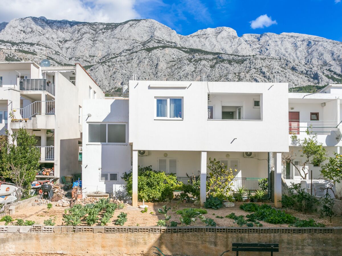 Apartment Studio flat with terrace Tučepi, Makarska AS-22936-a - Outdoor photo 2
