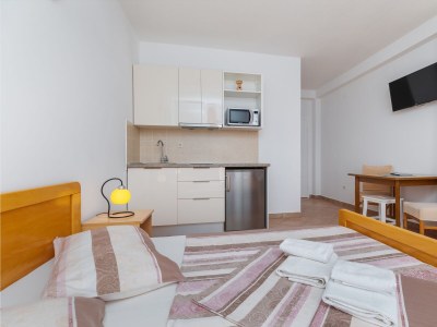 Apartment Studio flat with balcony and sea view Lokva Rogoznica, Omiš AS-23105-b - Outdoor photo 16