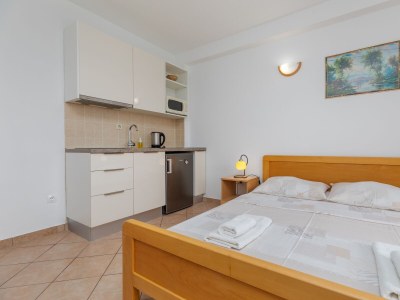 Apartment Studio flat with balcony and sea view Lokva Rogoznica, Omiš AS-23105-c - Outdoor photo 18