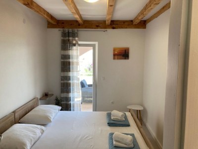 Apartment Two bedroom apartment with terrace and sea view Tkon, Pašman A-23194-a in Tkon - Apartment