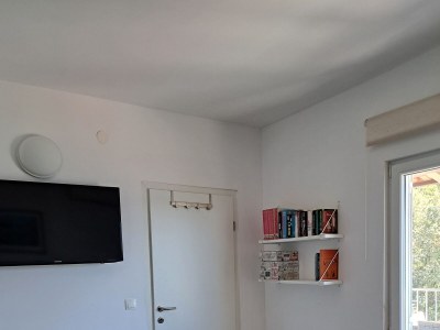 Apartment Two bedroom apartment near beach Ubli, Lastovo A-23365-a - Outdoor photo 14