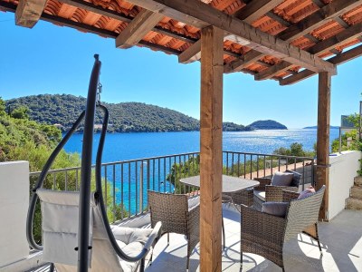 Apartment Two bedroom apartment near beach Ubli, Lastovo A-23365-a - Outdoor photo 19