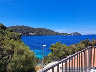 Apartment Two bedroom apartment near beach Ubli, Lastovo A-23365-a - Outdoor photo 22