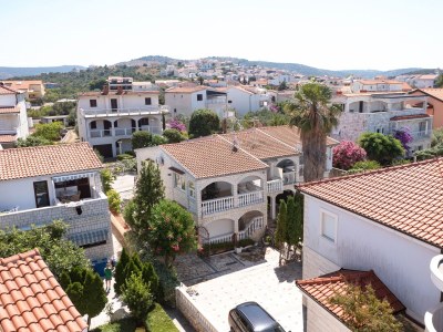 Apartment Two bedroom apartment near beach Rogoznica A-23414-a - Outdoor photo 4