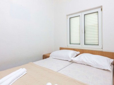 Apartment Two bedroom apartment near beach Rogoznica A-23414-a - Outdoor photo 18