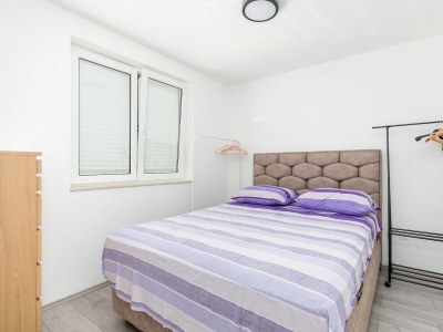 Apartment One bedroom apartment near beach Rogoznica A-23414-c - Outdoor photo 17