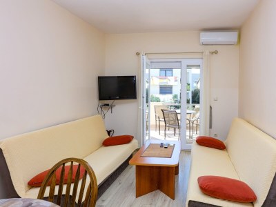 Apartment One bedroom apartment with balcony Srima - Vodice, Vodice A-23593-a - Outdoor photo 12