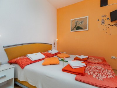 Apartment Studio flat with balcony and sea view Podgora, Makarska AS-23916-a - Outdoor photo 16