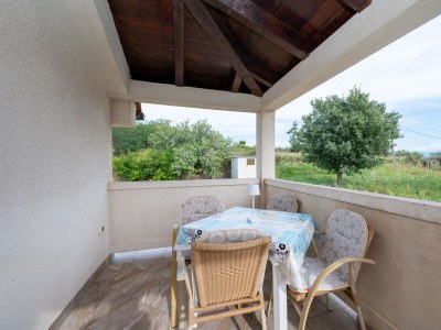 Apartment Two bedroom apartment with terrace and sea view Lopar, Rab A-23736-b in Lopar - Apartment