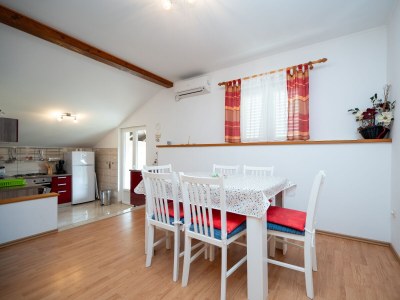 Apartment Two bedroom apartment with terrace and sea view Lopar, Rab A-23736-b - Outdoor photo 26