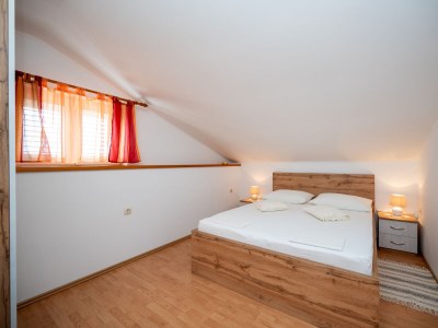 Apartment Two bedroom apartment with terrace and sea view Lopar, Rab A-23736-b - Outdoor photo 35