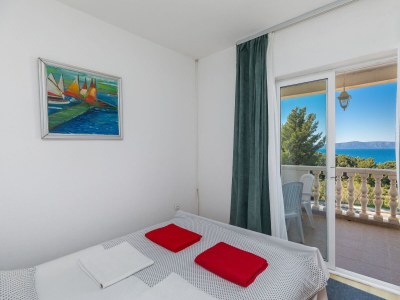 Holiday room with balcony and sea view Podgora, Makarska S-23916-b - Outdoor photo 14