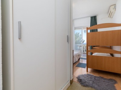 Holiday room with balcony and sea view Podgora, Makarska S-23916-b - Outdoor photo 17