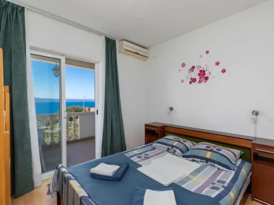 Holiday room with balcony and sea view Podgora, Makarska S-23916-c - Outdoor photo 24