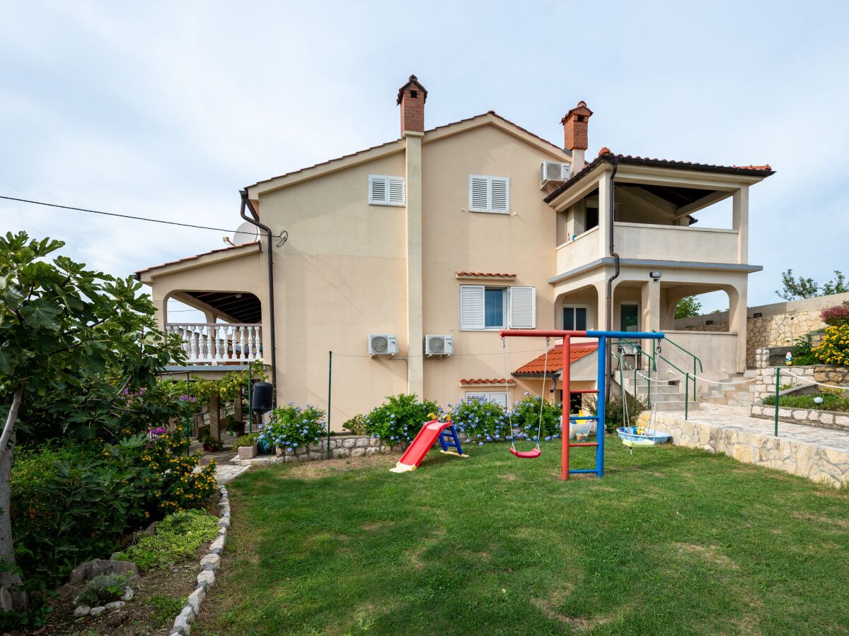 Apartment One bedroom apartment with terrace and sea view Lopar, Rab A-23736-c - Outdoor photo 4