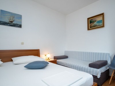Apartment One bedroom apartment with terrace and sea view Lopar, Rab A-23736-c - Outdoor photo 29