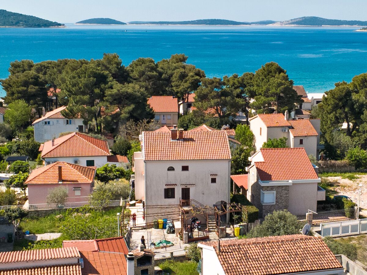Apartment Two bedroom apartment with balcony Jadrija, Šibenik A-23947-a - Outdoor photo 2