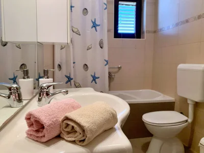 Apartment One bedroom apartment with terrace Šilo, Krk A-18706-a - Outdoor photo 16