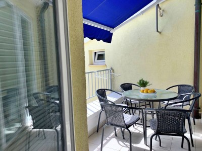 Apartment Two bedroom apartment with terrace Šilo, Krk A-18678-b - Outdoor photo 32