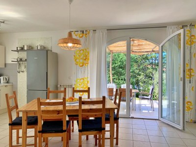 Apartment Two bedroom apartment with terrace and sea view Šilo, Krk A-18678-c - Outdoor photo 17