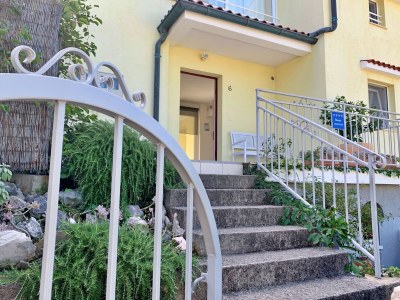 Apartment Two bedroom apartment with terrace and sea view Šilo, Krk A-18678-c - Outdoor photo 47