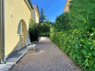 Apartment Studio flat with terrace Šilo, Krk AS-18678-a - Outdoor photo 5