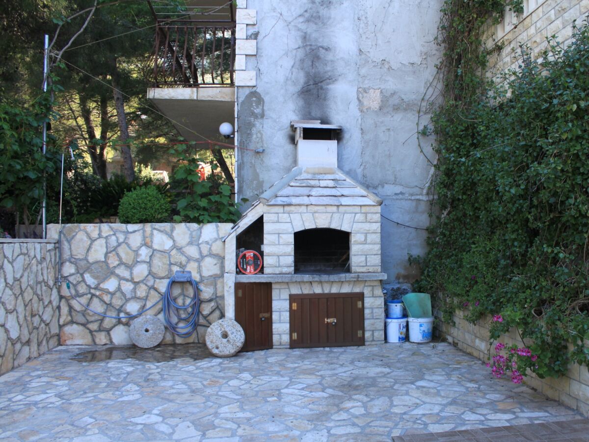 Apartment Two bedroom apartment with terrace and sea view Ivan Dolac, Hvar A-8782-a - Outdoor photo 4