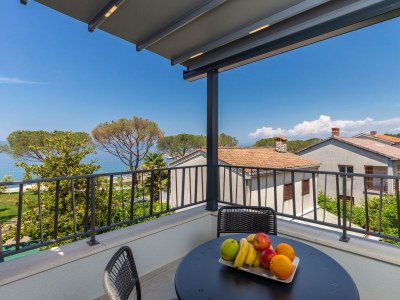 Apartment One bedroom apartment near beach Malinska, Krk A-23652-a - Outdoor photo 12