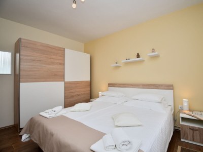 Apartment Two bedroom apartment with terrace Poreč A-16495-a - Outdoor photo 15