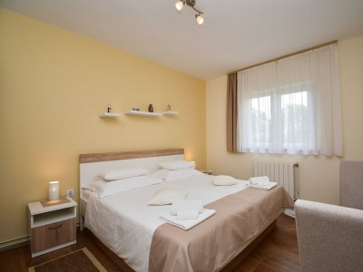 Apartment Two bedroom apartment with terrace Poreč A-16495-a - Outdoor photo 16