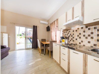 Apartment One bedroom apartment with terrace Zaton, Zadar A-15000-d - Outdoor photo 8