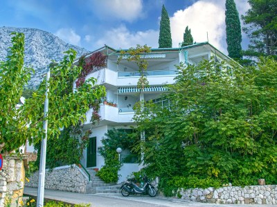 Apartment Two bedroom apartment near beach Živogošće - Porat, Makarska A-16763-a - Outdoor photo 2