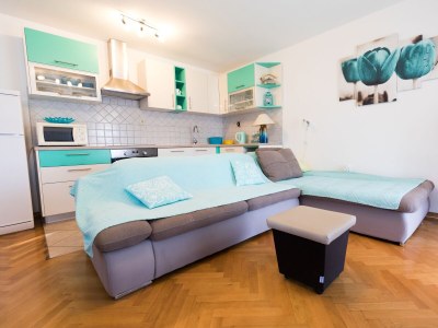 Apartment Two bedroom apartment near beach Petrčane, Zadar A-17179-a - Outdoor photo 9