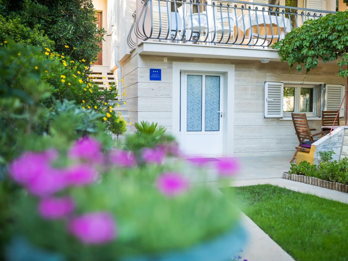 Apartment One bedroom apartment near beach Petrčane, Zadar A-17179-b - Outdoor photo 3