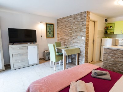 Apartment Studio flat near beach Petrčane, Zadar AS-17179-a - Outdoor photo 9