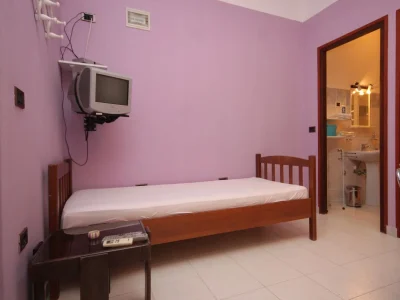 Apartment One bedroom apartment with terrace and sea view Mali Lošinj, Lošinj A-2489-a - Outdoor photo 15