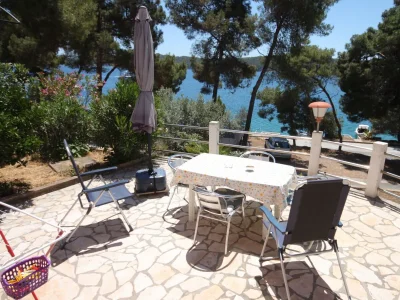 Apartment One bedroom apartment with terrace and sea view Mali Lošinj, Lošinj A-2489-a - Outdoor photo 25