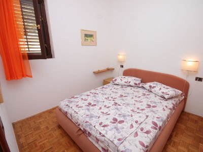 Apartment One bedroom apartment with terrace and sea view Mali Lošinj, Lošinj A-2489-b - Outdoor photo 16