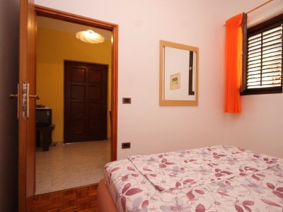 Apartment One bedroom apartment with terrace and sea view Mali Lošinj, Lošinj A-2489-b - Outdoor photo 17