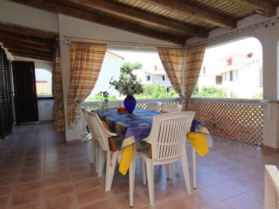 Apartment Two bedroom apartment with terrace Šilo, Krk A-18760-c - Outdoor photo 20