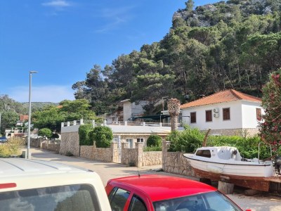 Apartment Four-bedroom apartment near beach Cove Vela Stiniva, Hvar A-19895-a - Outdoor photo 3