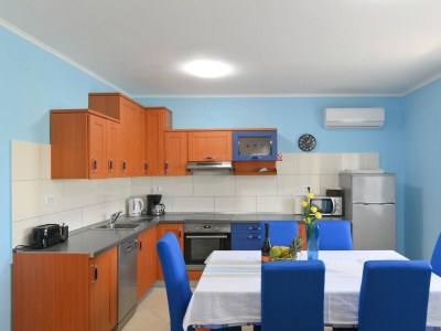 Apartment Two bedroom apartment with terrace and sea view Opatija A-7916-a - Outdoor photo 16