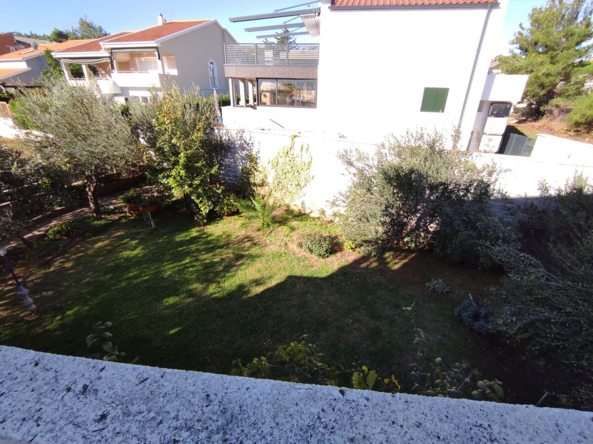 Apartment Four-bedroom apartment with terrace and sea view Pridraga - Cuskijaš, Novigrad A-24025-c - Outdoor photo 4