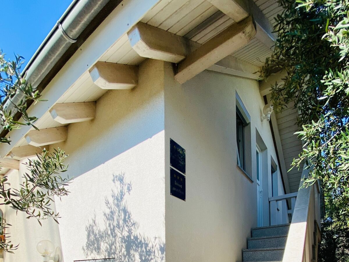 Apartment One bedroom apartment near beach Cove Pribinja, Hvar A-24171-c - Outdoor photo 3