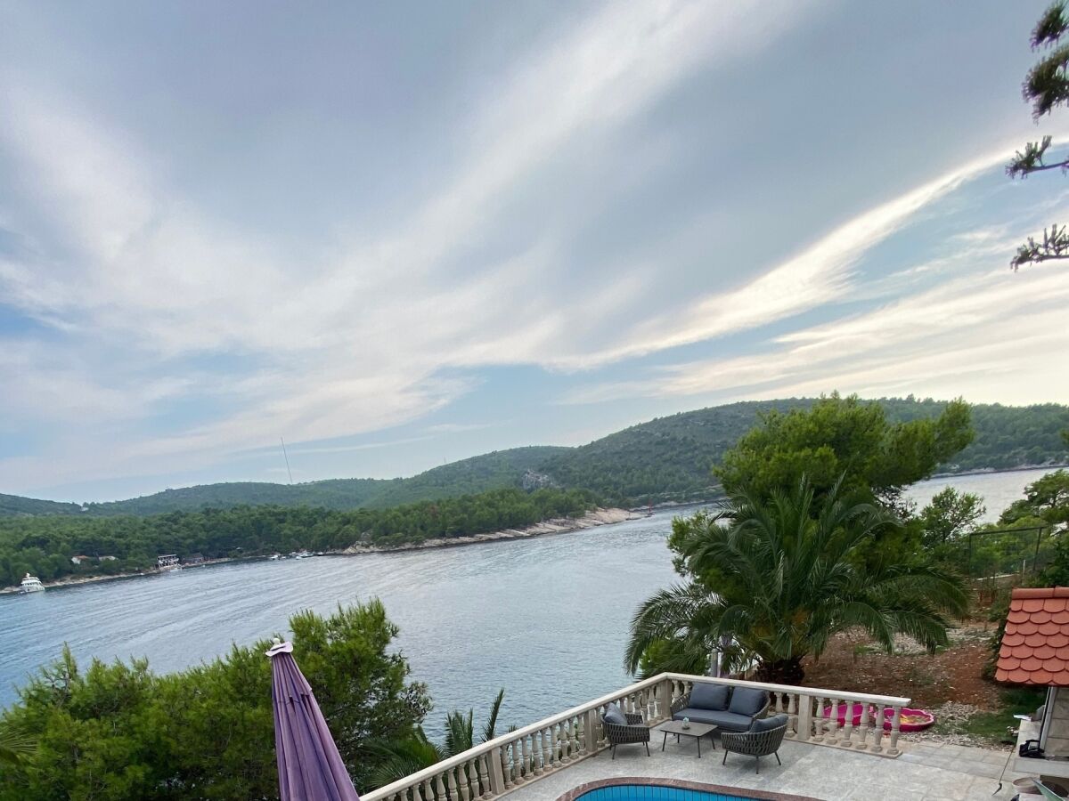 Apartment One bedroom apartment near beach Cove Pribinja, Hvar A-24171-c - Outdoor photo 4