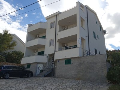 Apartment Two bedroom apartment with balcony and sea view Ribarica, Karlobag A-24233-e - Outdoor photo 11