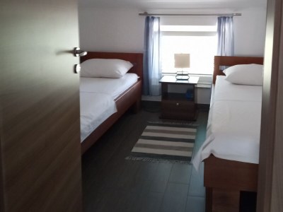 Apartment Two bedroom apartment with balcony and sea view Ribarica, Karlobag A-24233-e - Outdoor photo 20