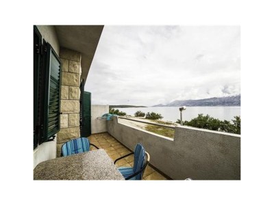 Apartment Two bedroom apartment near beach Povlja, Brač A-24248-b - Outdoor photo 15